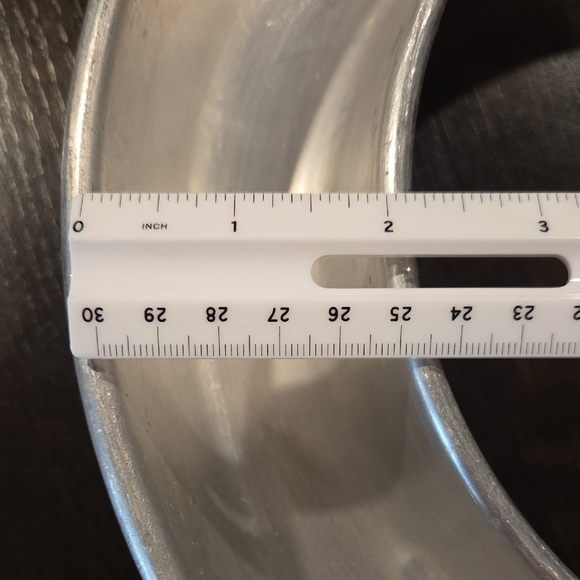 Vintage Bundt Ring Aluminum Cake Mold Made In ITALY - Picture 5 of 7